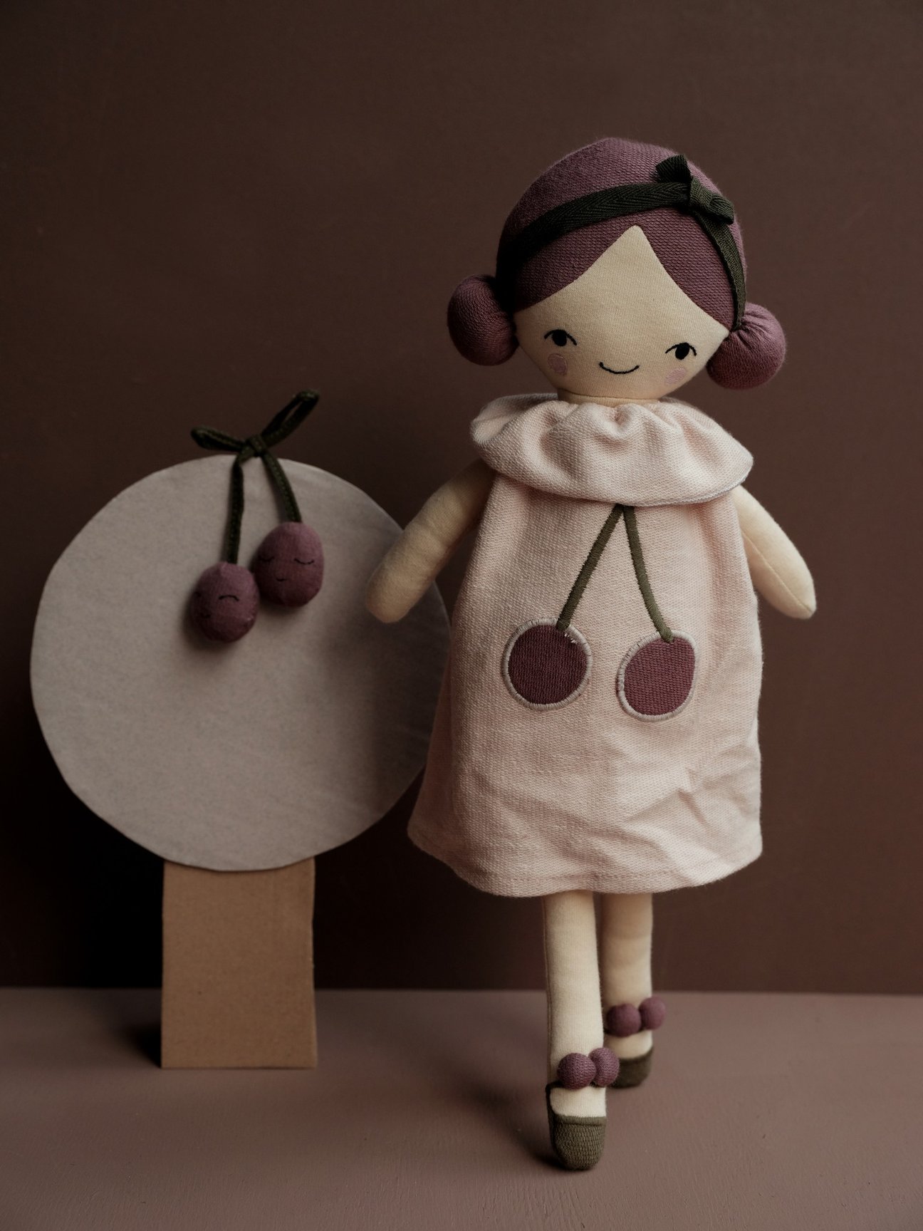 Grande poupée Acorn en coton bio । Fabelab - Judy The Fox